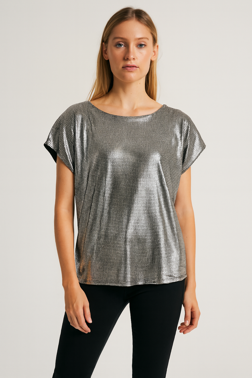 REMERA BRILLO ESPALDA NUDO 2548